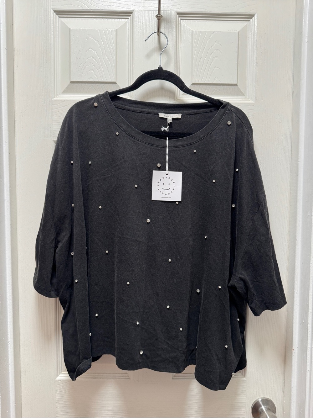 Relaxed crop Black diamond Embellished Women's Top